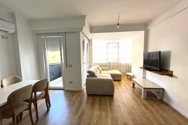 Shtepi ne shitje 2+1 ne Tirane - 190,000 Euro