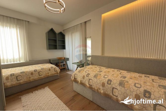 Shtepi me qera 2+1 ne Tirane - 1,100 Euro