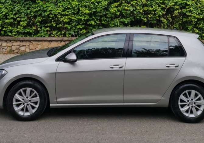 Makine me qera Golf 7 duke filluar nga 40 euro dita,Airoport Rinas