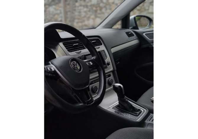 Makine me qera Golf 7 duke filluar nga 40 euro dita,Airoport Rinas