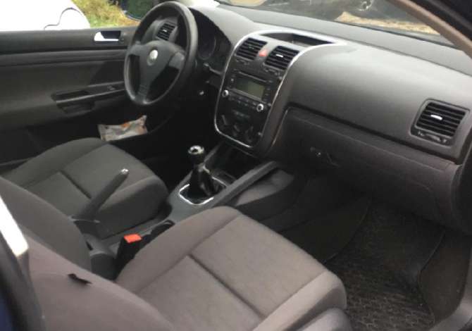 Noleggio Auto  a Tirana - 28 Euro