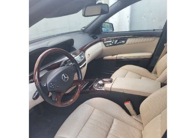 Noleggio Auto  a Kavaja - 250 Euro