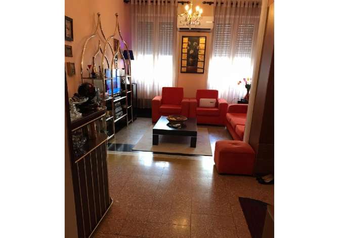 Ambient biznesi ne shitje 3+1 ne Tirane - 370,000 Euro