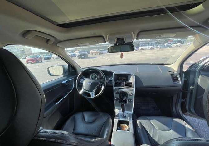 Jepet me qera Volvo CX 60 duke filluar nga 55 euro dita