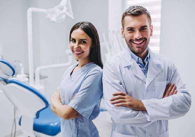 Njoftime Pune Mjek Stomatolog dhe Laborant dentar