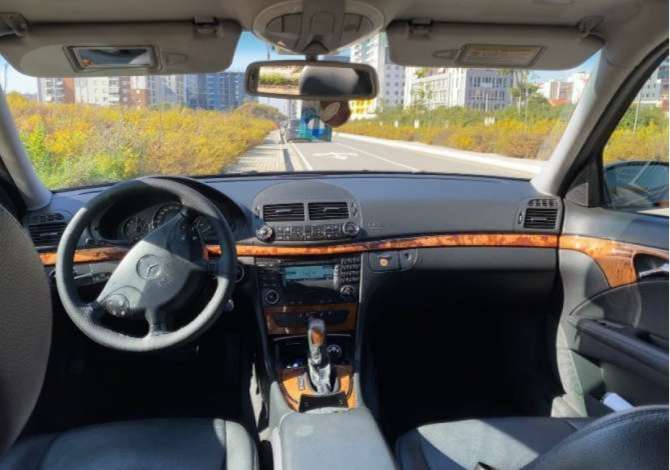 Jepet me qera Mercedes Benz E-class duke filluar nga 40 euro ne dite