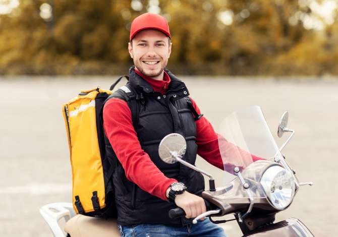 Njoftime Pune Korrier me Motor