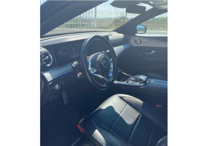 Jepet me qera Mercedes Benz E-Class duke filluar nga 120 euro ne dite