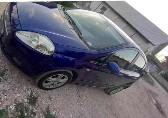 Auto in Vendita  a Berat - 4,000 Euro