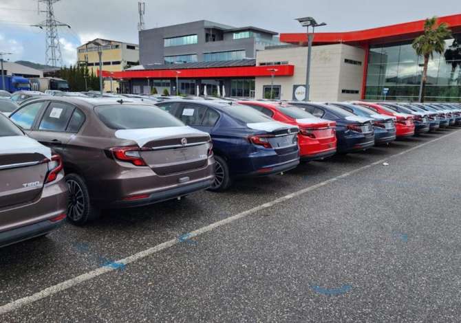 Makina me qera komode 20  FIAT LINEA 2022 per 55 euro dita RINAS