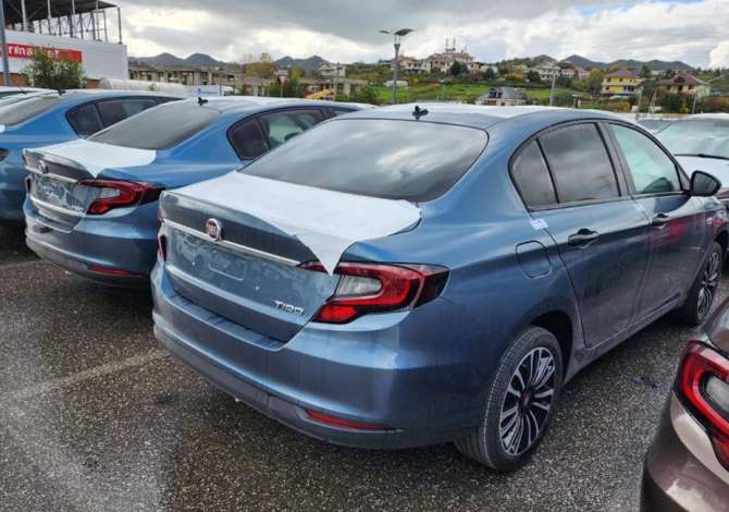 Makina me qera komode 20  FIAT LINEA 2022 per 55 euro dita RINAS