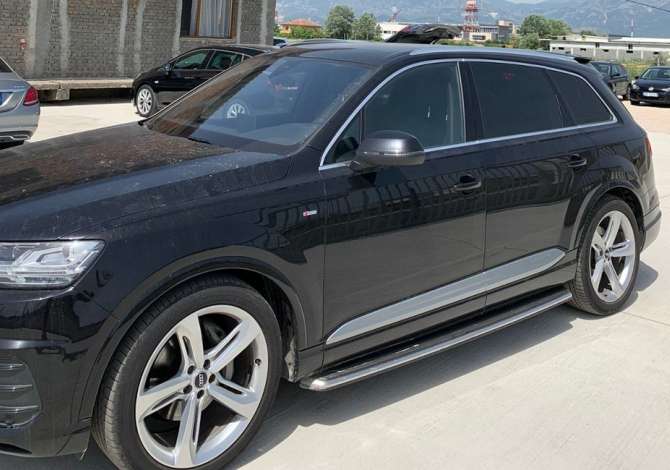 Jepet Me Qera Audi Q7 duke filluar nga 200 euro/dita