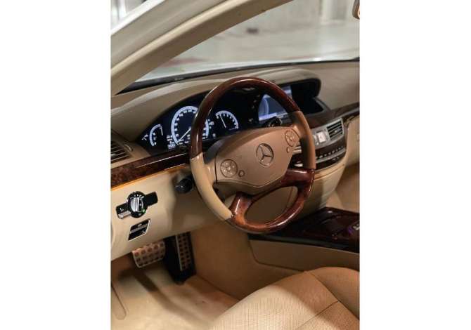 Cars for sale in Tirana, Mercedes-Benz, 2011 Benzine,Kambio Automatik Payment 21,000  Euro.