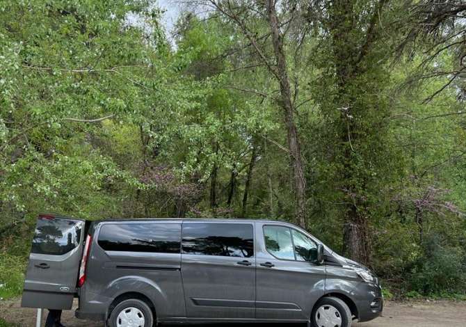 Furgon me qera 9 vendesh/ Van for rent 9 Seater duke filluar nga  100 euro