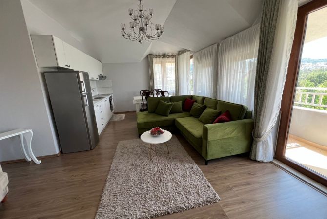 Shtepi me qera 2+1 ne Tirane - 800 Euro