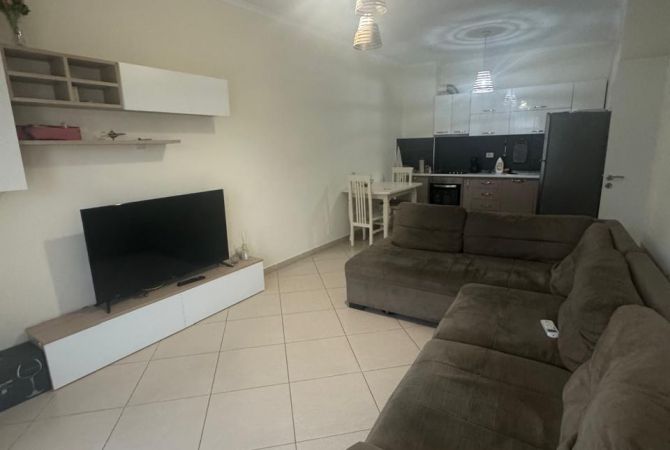 Casa in affitto 2+1 a Tirana - 700 Euro