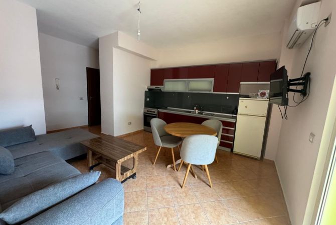 Shtepi me qera 1+1 ne Tirane - 500 Euro
