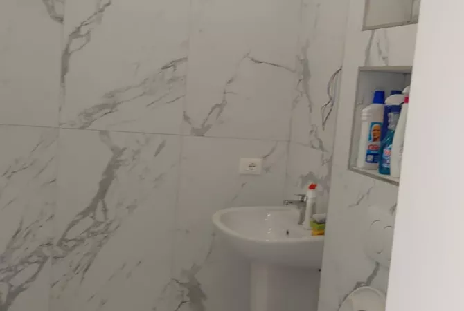 Shtepi me qera 1+1 ne Tirane - 600 Euro
