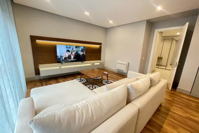 Shtepi me qera 2+1 ne Tirane - 1,200 Euro