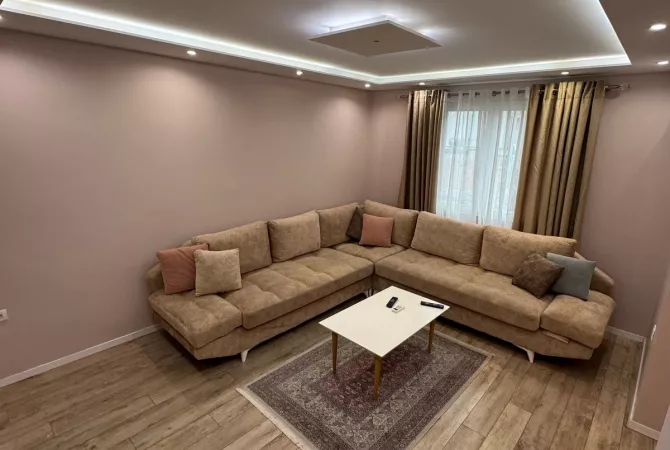 Shtepi me qera 1+1 ne Tirane - 600 Euro