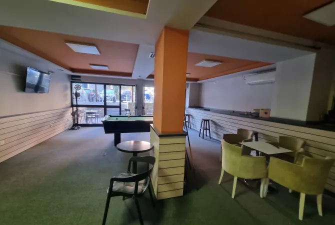 Ambient biznesi me qera 1+1 ne Tirane - 50,000 Leke