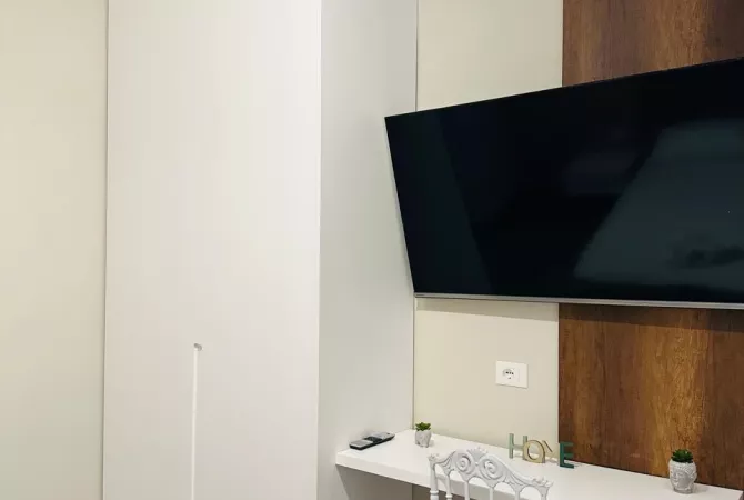 Shtepi me qera Garsoniere ne Tirane - 500 Euro