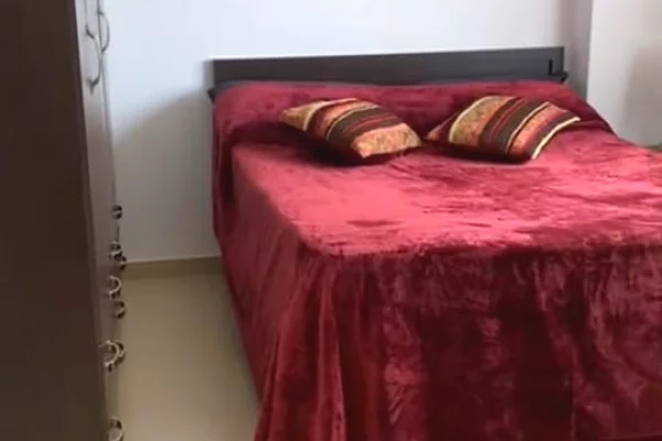 Shtepi me qera 2+1 ne Tirane - 60,000 Leke