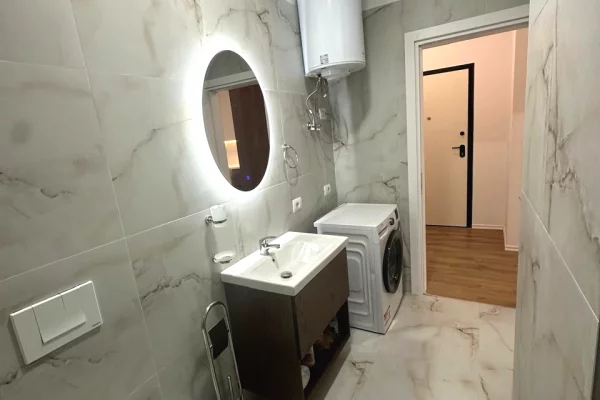 Shtepi me qera Apartament ne Tirane, 2+1, Mobilimi E mobiluar, Pagesa 1,000  Euro.