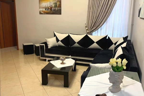 Shtepi me qera 1+1 ne Tirane - 500 Euro