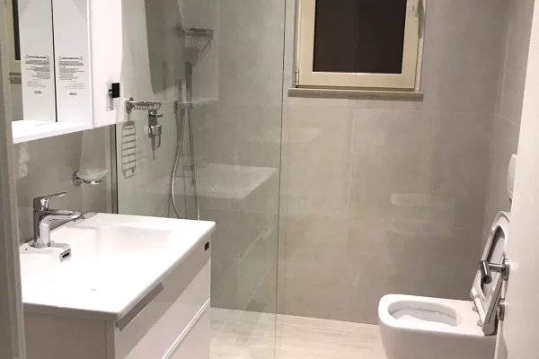 Shtepi me qera 2+1 ne Tirane - 600 Euro