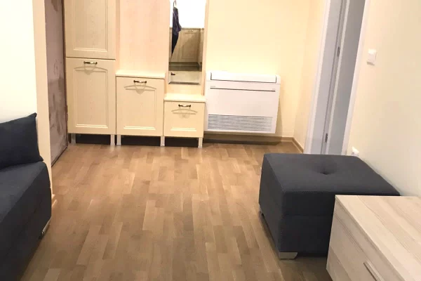 Shtepi me qera 2+1 ne Tirane - 600 Euro