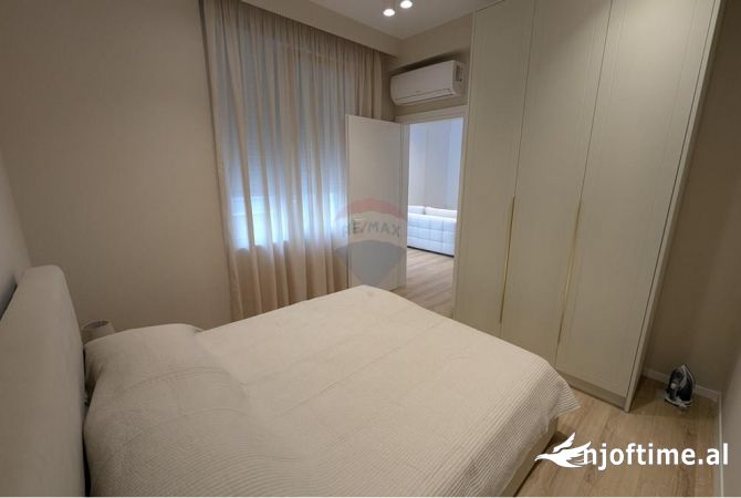Shtepi me qera Apartament ne Tirane, 1+1, Mobilimi E mobiluar, Pagesa 500  Euro.
