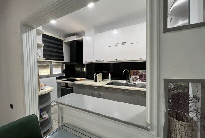 Shtepi me qera Apartament ne Tirane, 1+1, Mobilimi E mobiluar, Pagesa 450  Euro.