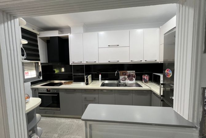 Shtepi me qera 1+1 ne Tirane - 450 Euro