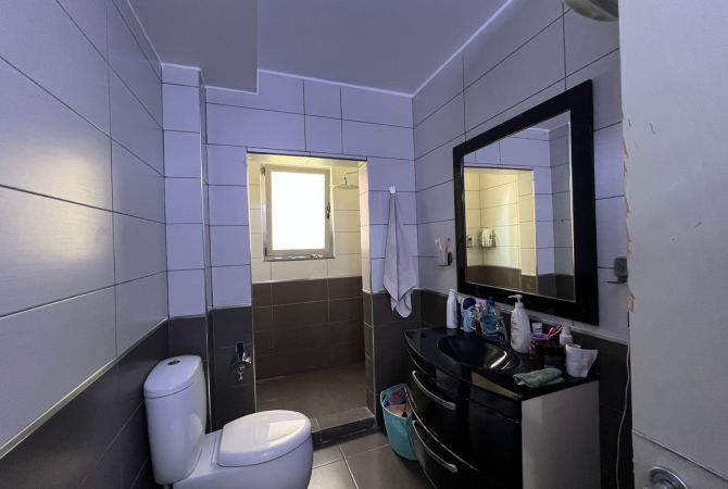 Shtepi me qera Apartament ne Tirane, 1+1, Mobilimi E mobiluar, Pagesa 450  Euro.