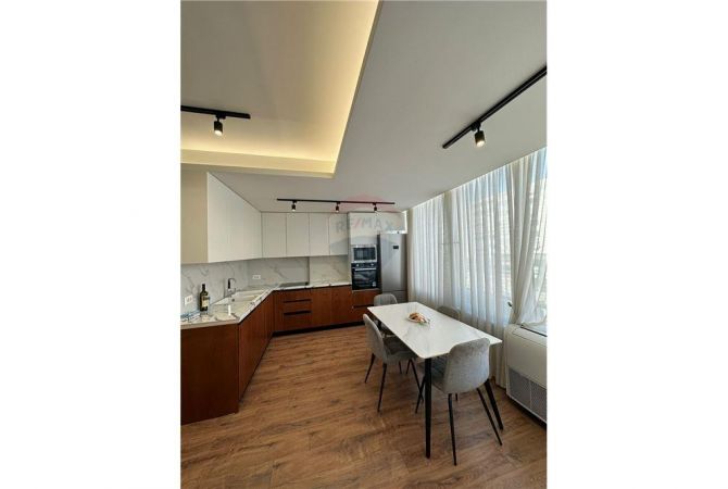 Shtepi me qera 1+1 ne Tirane - 650 Euro