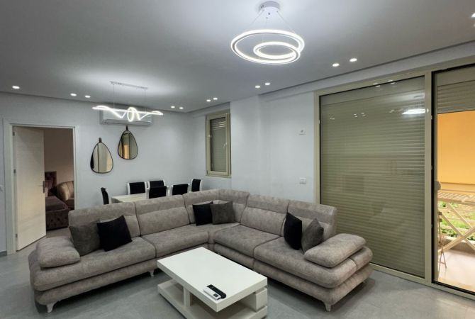 Shtepi me qera 2+1 ne Tirane - 500 Euro