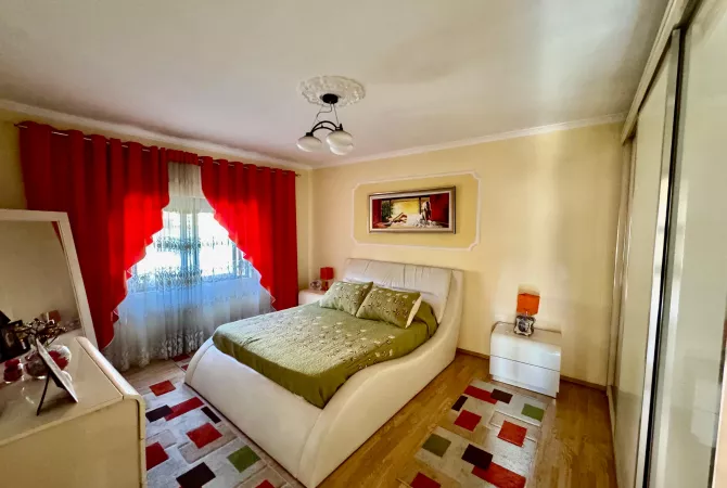 Shtepi me qera 2+1 ne Tirane - 500 Euro