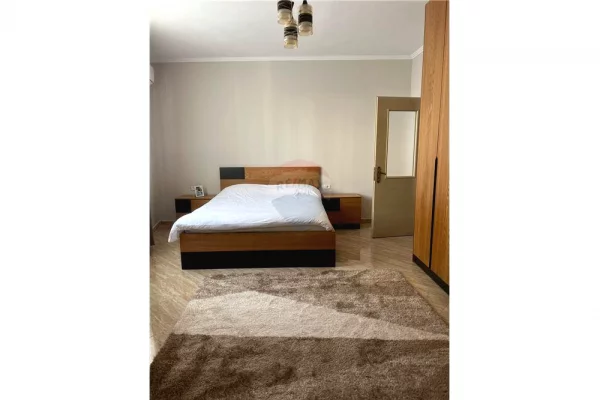 Shtepi me qera 2+1 ne Tirane - 550 Euro