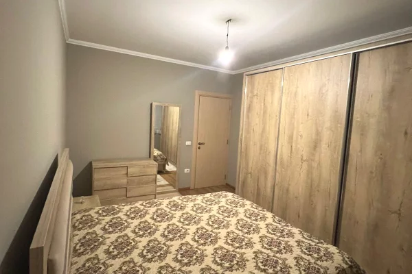 Shtepi me qera 2+1 ne Tirane - 650 Euro