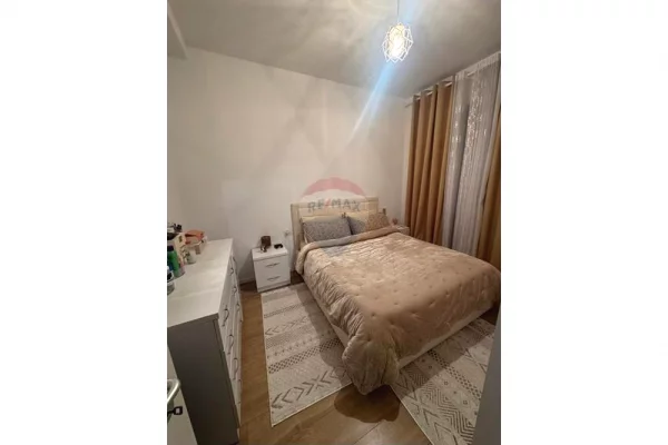 APARTAMENT ME QIRA 1+1