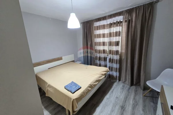 Shtepi me qera Apartament ne Tirane, 2+1, Mobilimi E mobiluar, Pagesa 600  Euro.