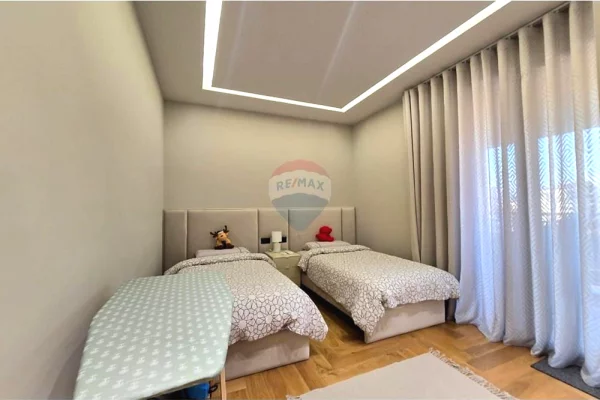 Shtepi ne shitje 2+1 ne Tirane - 470,000 Euro
