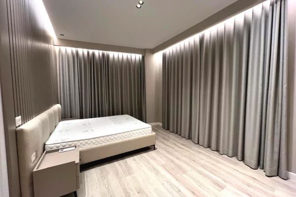 Shtepi me qera 2+1 ne Tirane - 1,000 Euro