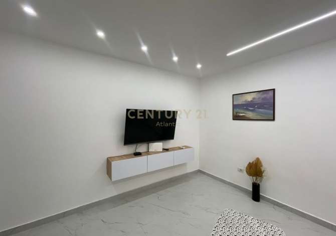 Shtepi me qera 1+1 ne Durres - 300 Euro