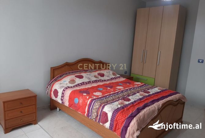 Shtepi me qera 1+1 ne Durres - 200 Euro