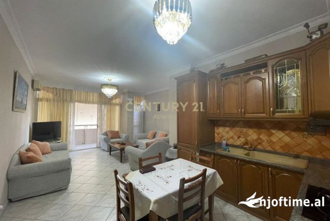 Shtepi me qera 2+1 ne Durres - 420 Euro