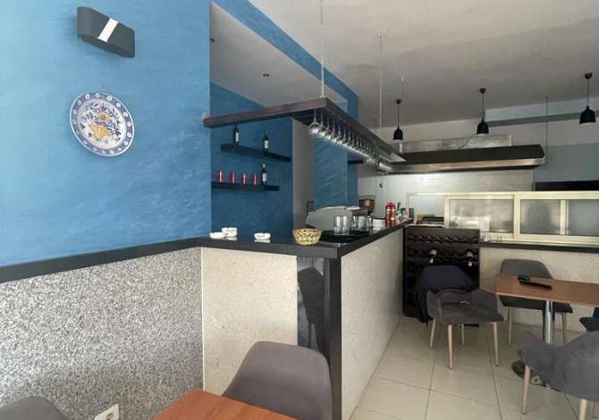 Ambient biznesi me qera 2+1 ne Durres - 400 Euro