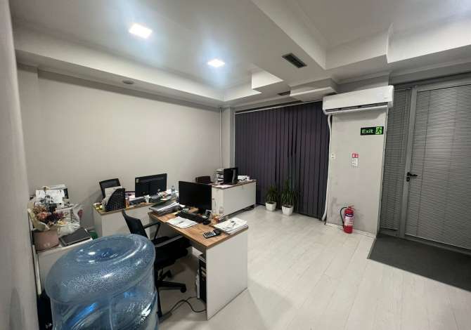 Ambient biznesi me qera 3+1 ne Tirane - 800 Euro