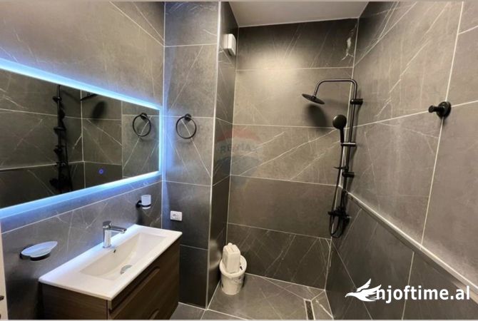 Jepet me qira ambient per zyra ne Qender